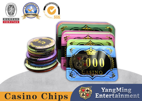 comprar Novo design acrílico de estampagem a quente Casinos Baccarat Cartões de Poker Chips Anti-Falsificação Fabricação em linha