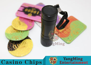 comprar Mini Multi-função roxa UV de Yanchao Lanyard Flashlight da lâmpada do código Fabricação em linha