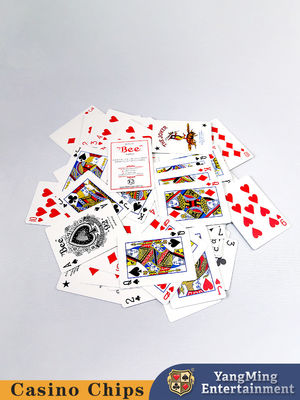 comprar Plataformas azuis vermelhas internacionais Mark uv dos cartões de jogo do papel de núcleo do preto da abelha do casino 144 Fabricação em linha