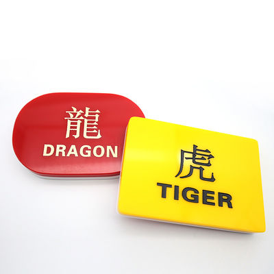 comprar Negociante personalizado plástico acrílico transparente alto de Dragon Tiger Commission-Free Engraving Positioning Plate da bacará Fabricação em linha