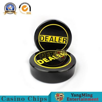 comprar Preto clássico tradicional e cartão de jogo de gravação de alta temperatura amarelo do clube de Texas Dealer Positioning Card Poker Fabricação em linha
