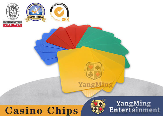 comprar Novas cartas de corte de plástico Baccarat Casino Poker Jogos de mesa 4 cores PVC cortar cartas Fabricação em linha