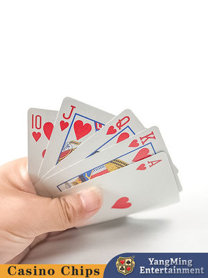 Venda direta de fábrica 280g Doméstico Blue Core 555 Back Pattern Poker Card Vermelho E Azul Dual-Colour Independent Packaging Spot Wholesale