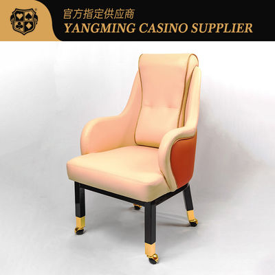 Confortável Couro e Madeira Wynn Macau Modelo Personalizado Cadeira de Jogador Casino Baccarat Com Rodagens Cadeira de Poker