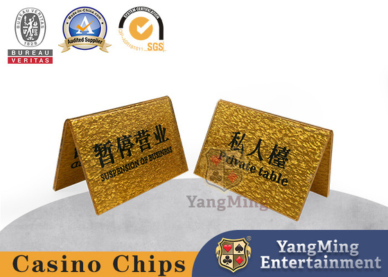 O botão privado feito sob encomenda do VIP do ouro do cartão da tabela do casino pode ser logotipo projetado